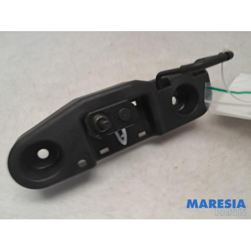 Citroen - Berlingo - Wiper mechanism