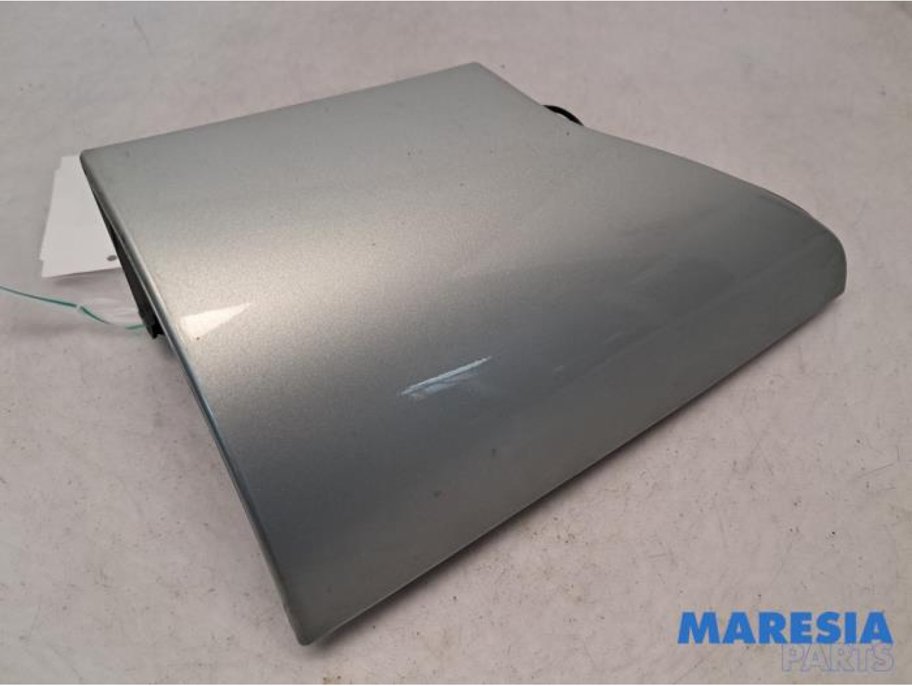 Renault - Kangoo - Rear bumper component, right