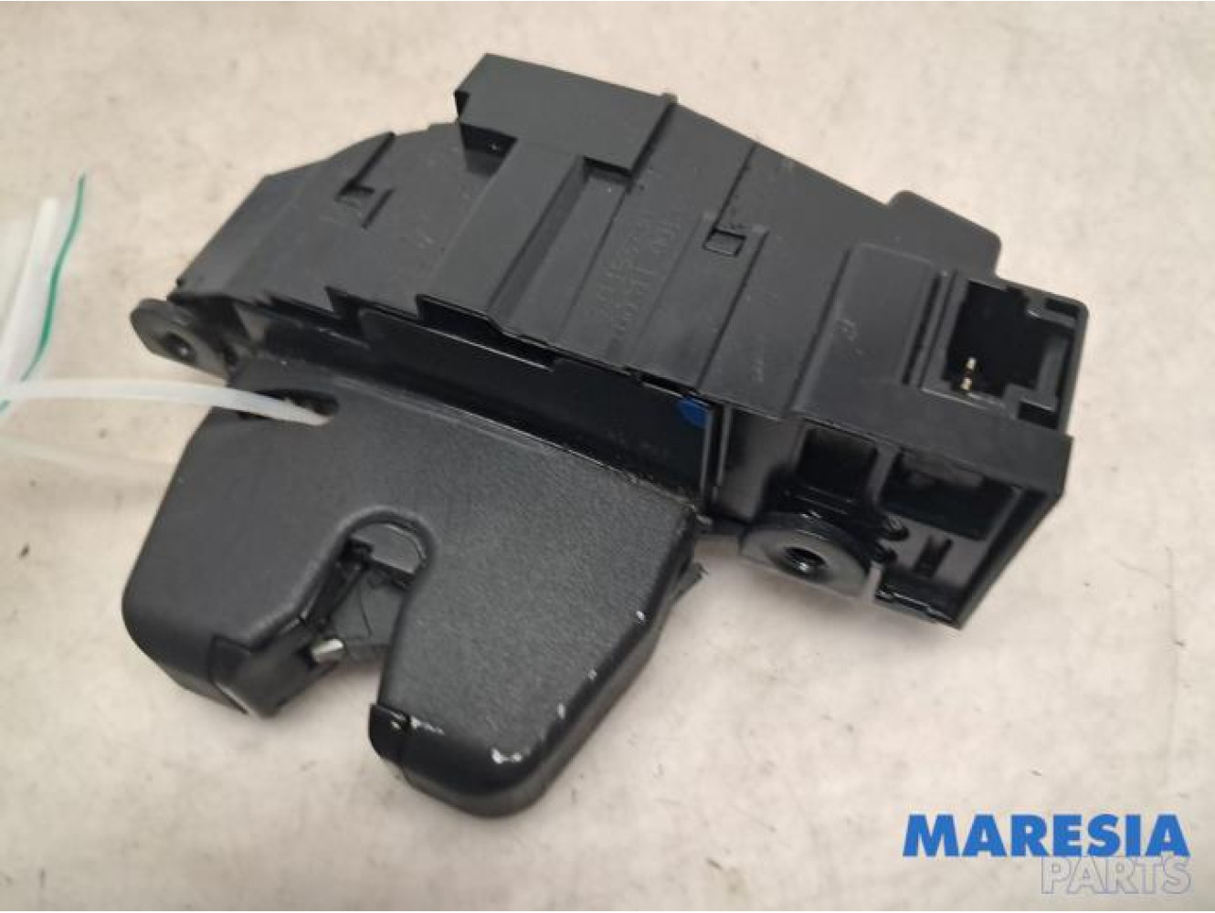 Citroen - Berlingo - Tailgate lock mechanism