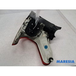 Peugeot - 2008 - Achterlicht links