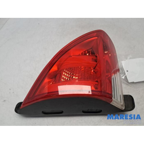 Peugeot - 2008 - Taillight, left