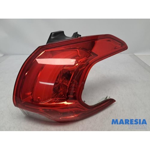 Peugeot - 2008 - Taillight, right