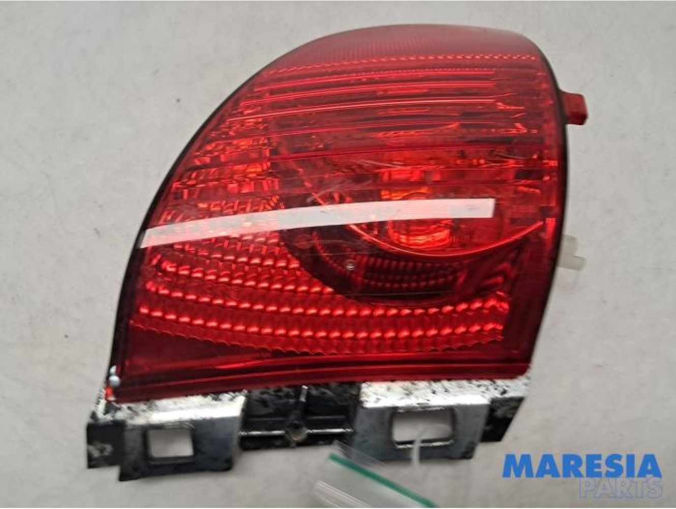 Peugeot - 2008 - Rear fog light