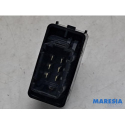 Citroen - Berlingo - Electric window switch