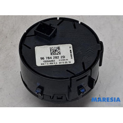 Peugeot - 2008 - ESP switch