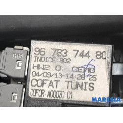 Peugeot - 2008 - Multimedia connection