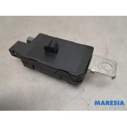 Peugeot - 2008 - Antenne amplificateur