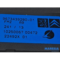 Peugeot - 2008 - Antenne amplificateur
