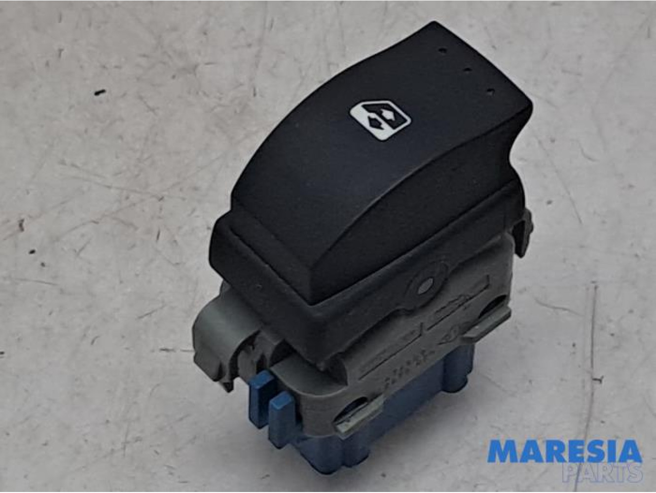 Renault - Kangoo - Electric window switch