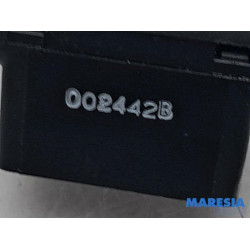 Renault - Kangoo - Mirror switch