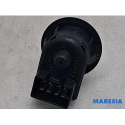 Renault - Kangoo - Mirror switch
