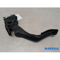 Peugeot - 2008 - Gaspedal