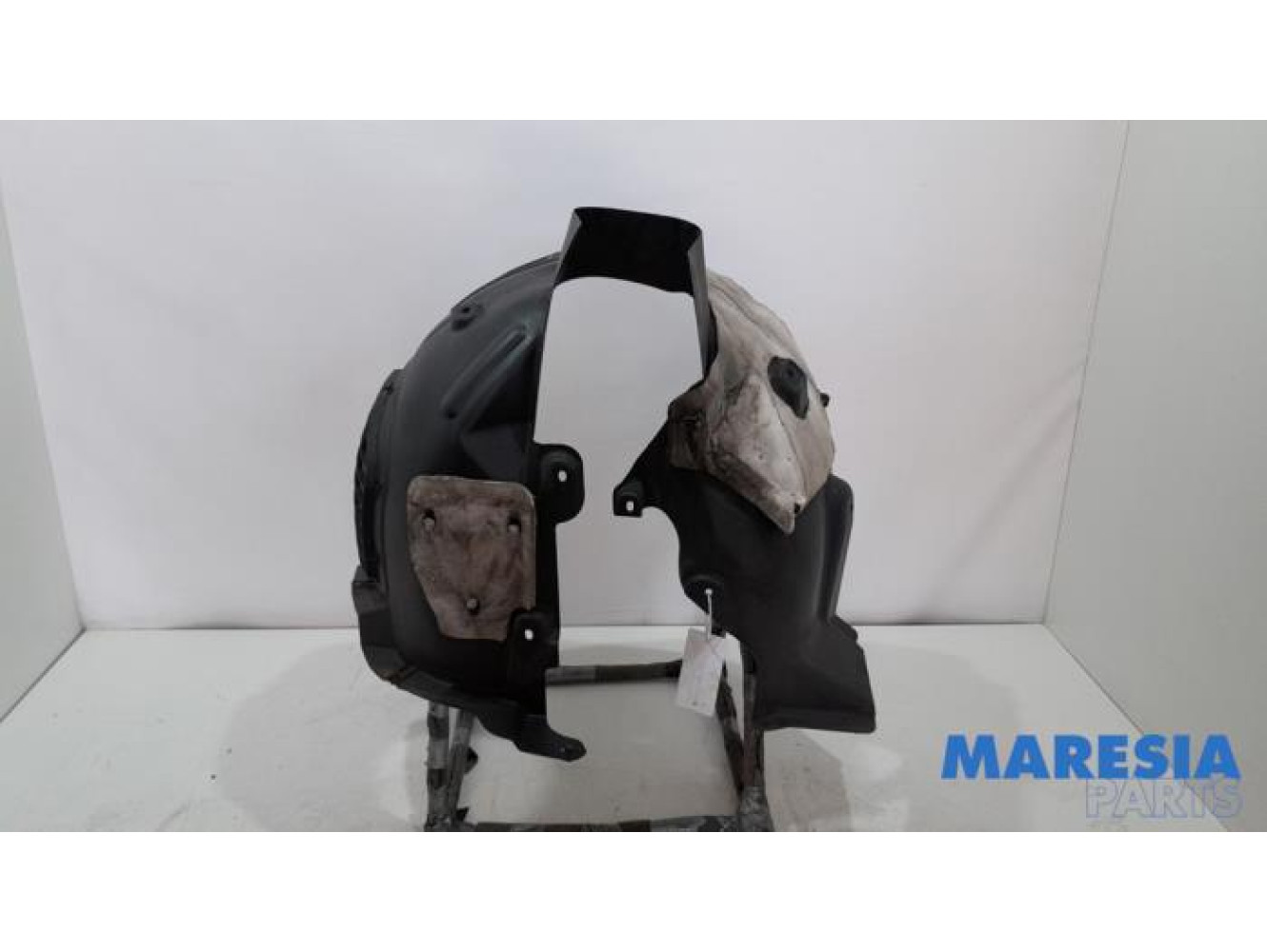 Peugeot - Expert - Wheel arch liner