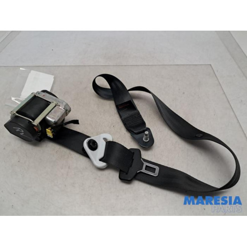 Peugeot - 2008 - Front seatbelt, right