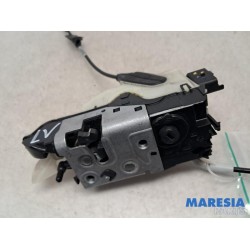 Peugeot - 2008 - Door lock mechanism 4-door, front left