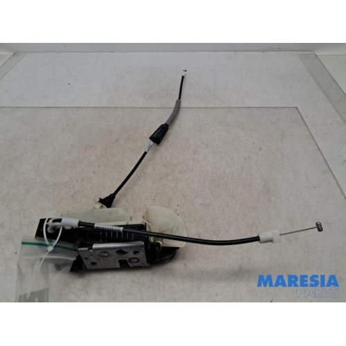 Peugeot - 2008 - Door lock mechanism 4-door, front left