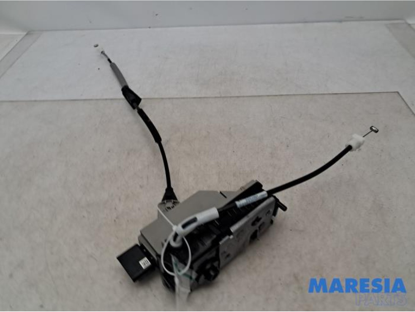 Peugeot - 2008 - Türschlossmechanik 4-türig links hinten