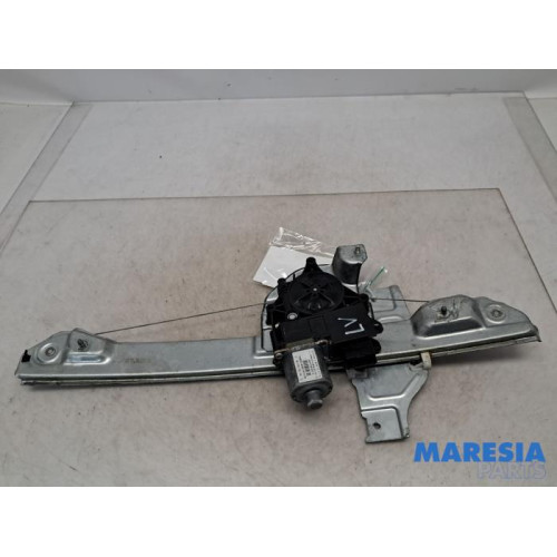 Peugeot - 2008 - Window mechanism 4-door, front left