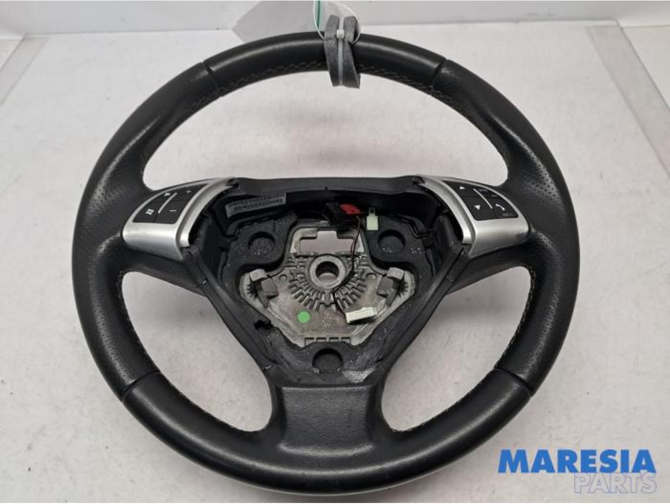Fiat - Punto - Steering wheel