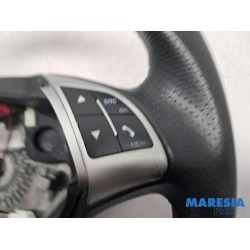 Fiat - Punto - Steering wheel