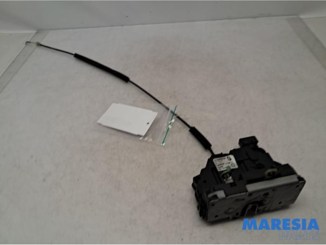 Fiat - Punto - Door lock mechanism 2-door, right
