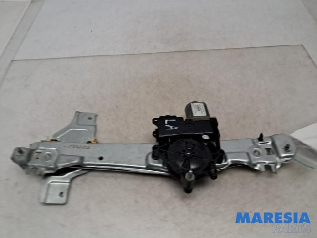 Peugeot - 2008 - Ruitmechaniek 4Deurs links-achter