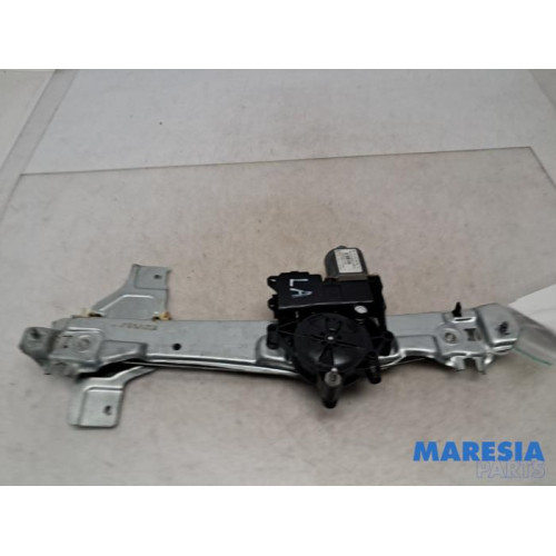 Peugeot - 2008 - Rear door window mechanism 4-door, left