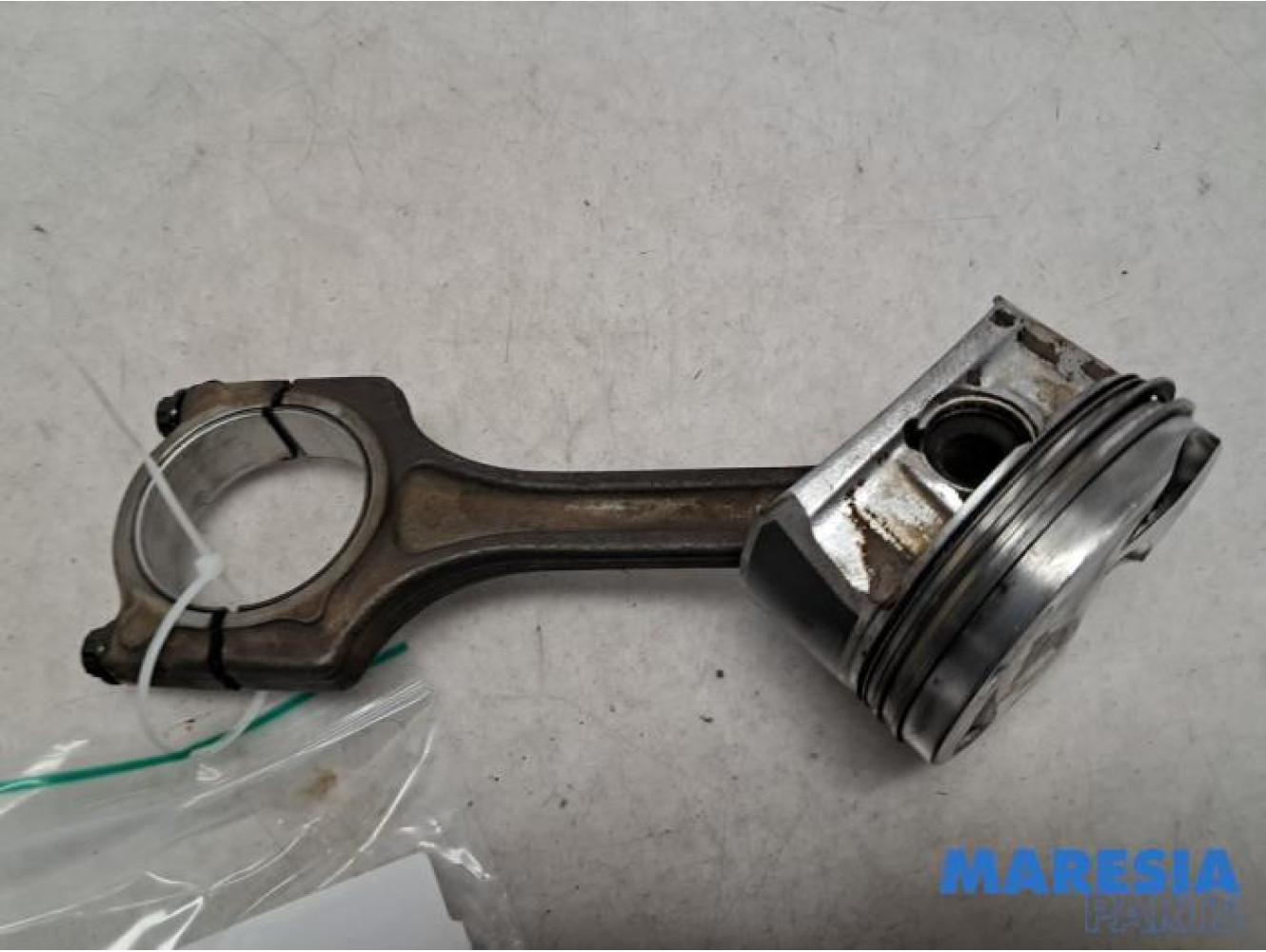 Peugeot - 2008 - Connecting rod