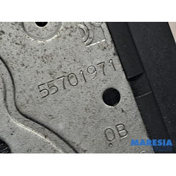 Fiat - Punto - Tailgate lock mechanism