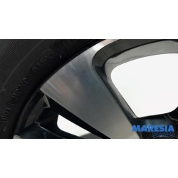 Citroen - C3 - Sportvelgenset + banden