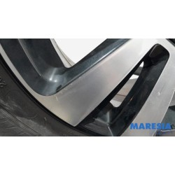 Citroen - C3 - Sportvelgenset + banden