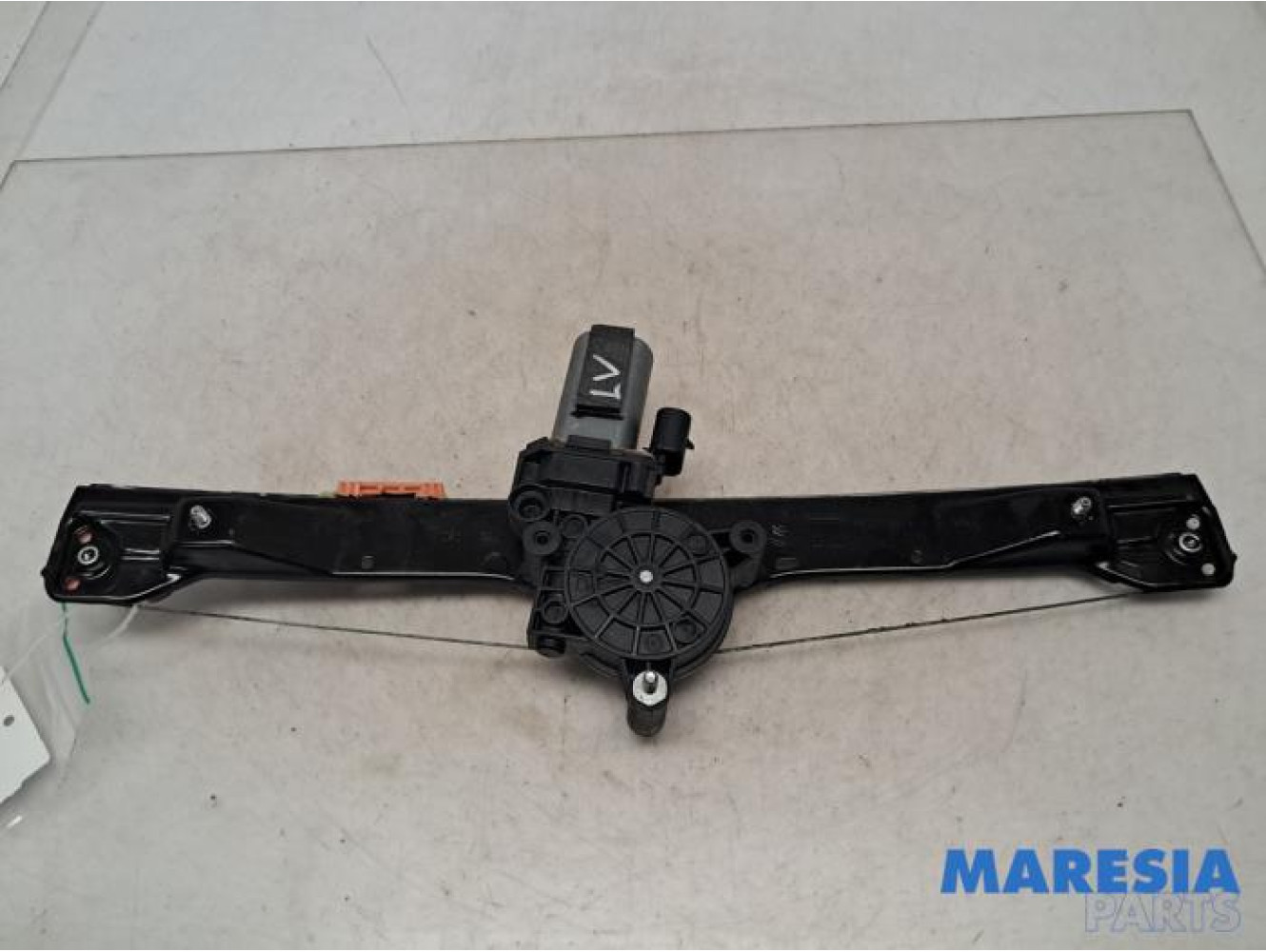 Fiat - Punto - Window mechanism 2-door, front left