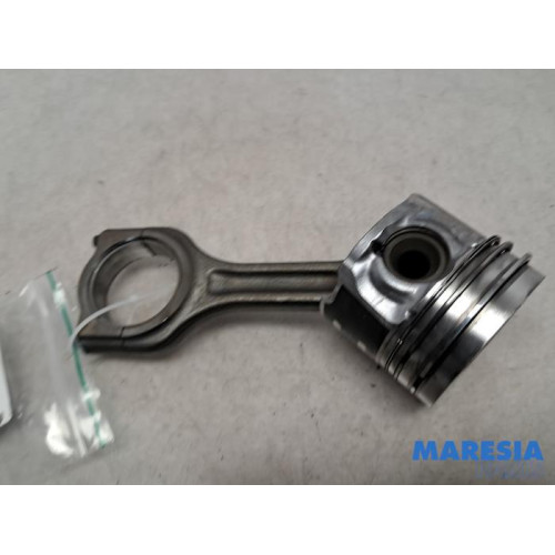 Peugeot - Partner - Connecting rod