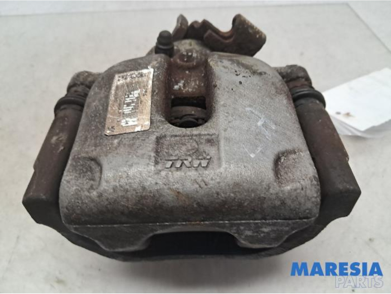 Peugeot - 3008 - Rear brake calliper, left