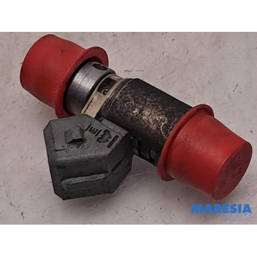 Renault - Kangoo - Injector (benzine injectie)