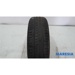 Opel - Corsa - Tyre