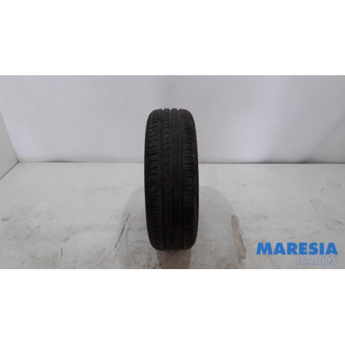 Opel - Corsa - Tyre