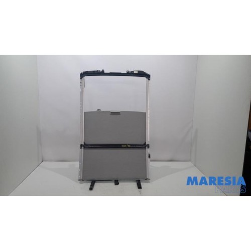 Citroen - C3 - Sliding headliner mechanism