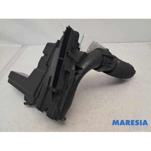 Peugeot - 2008 - Resonance housing