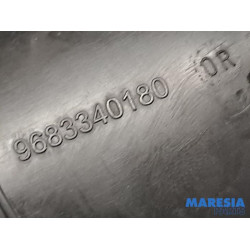 Peugeot - 2008 - Luftfiltergehäuse