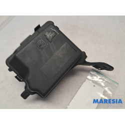Peugeot - 2008 - Fuse box