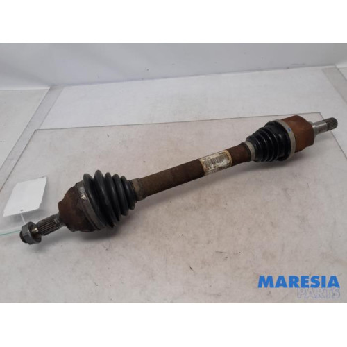 Peugeot - 2008 - Front drive shaft, left