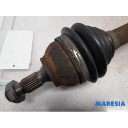 Peugeot - 2008 - Front drive shaft, right