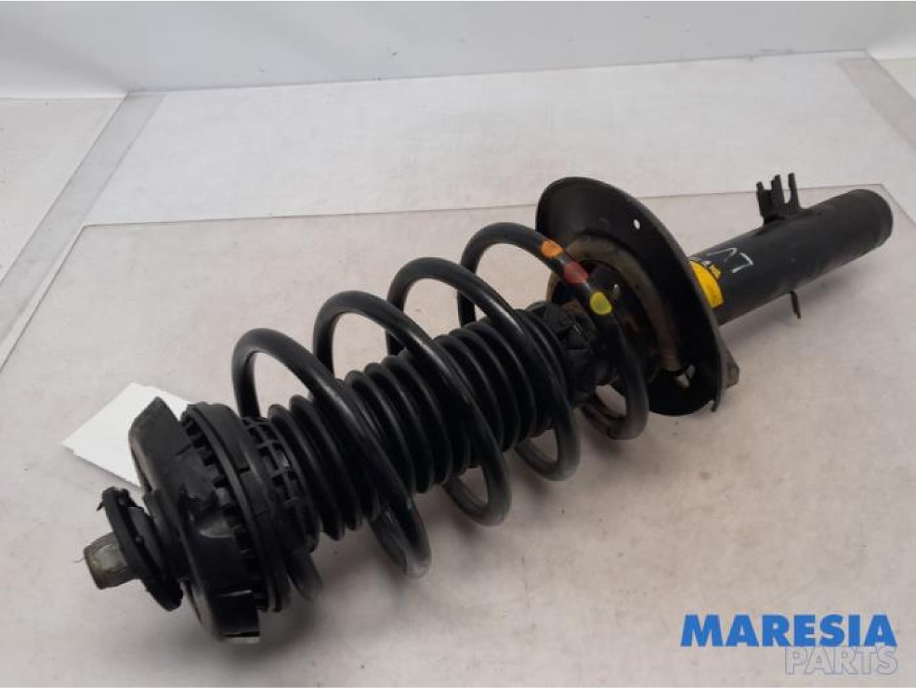 Peugeot - 2008 - Front shock absorber rod, left