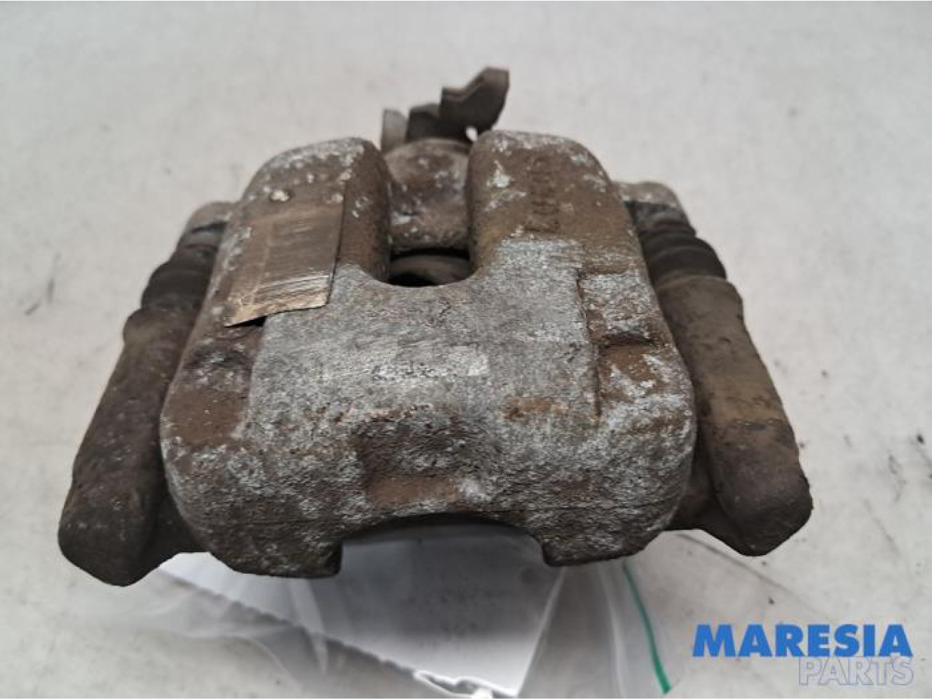 Peugeot - 2008 - Rear brake calliper, left