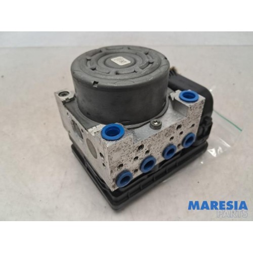 Peugeot - 2008 - ABS pump