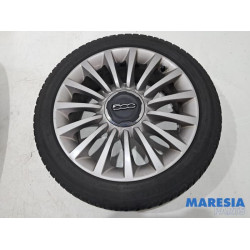 Fiat - 500L - Sportvelgenset + banden