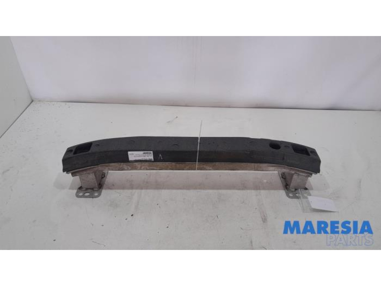 Fiat - 500L - Front bumper frame
