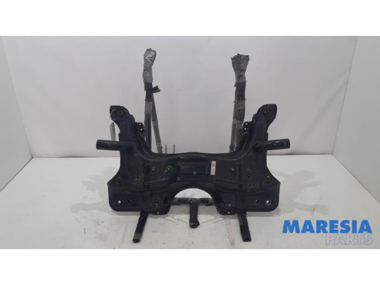 Fiat - 500L - Subframe