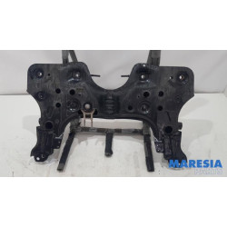 Fiat - 500L - Subframe